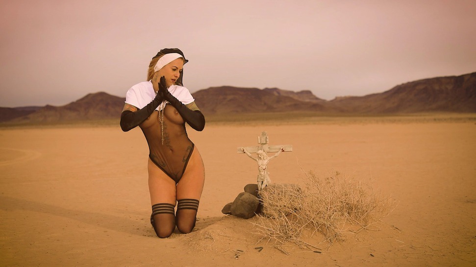 The Pilgrimage of St. Magdalene 05