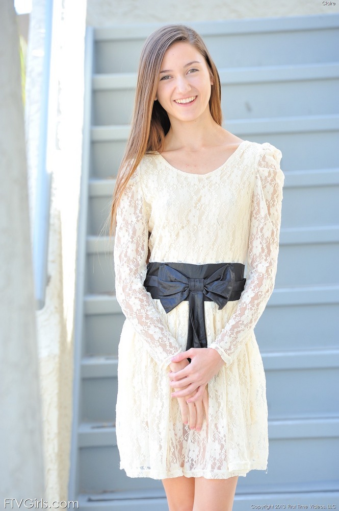 Skinny Teen Clarie 01