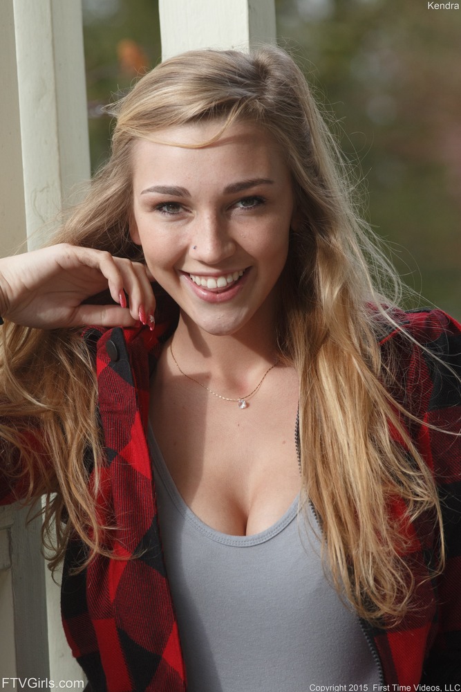 Kendra Sunderland 11