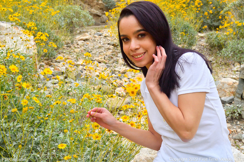 Kinky Tennis Girl 01