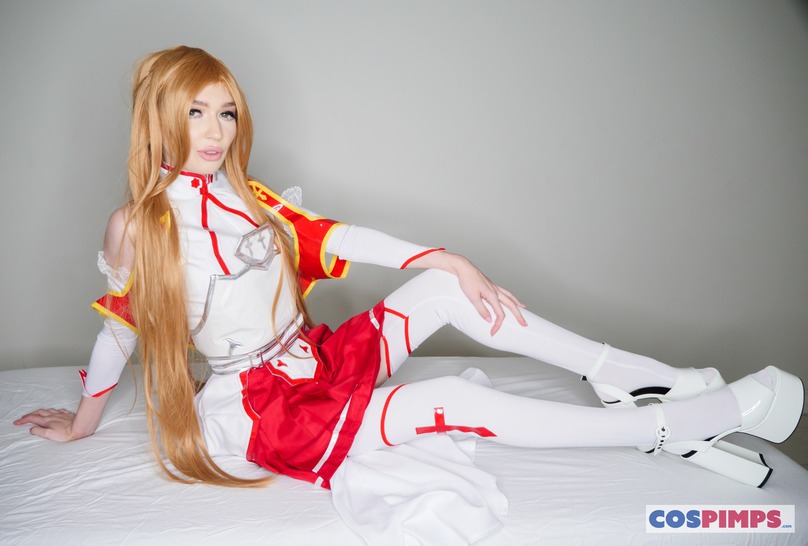 Petite & Geeky 07