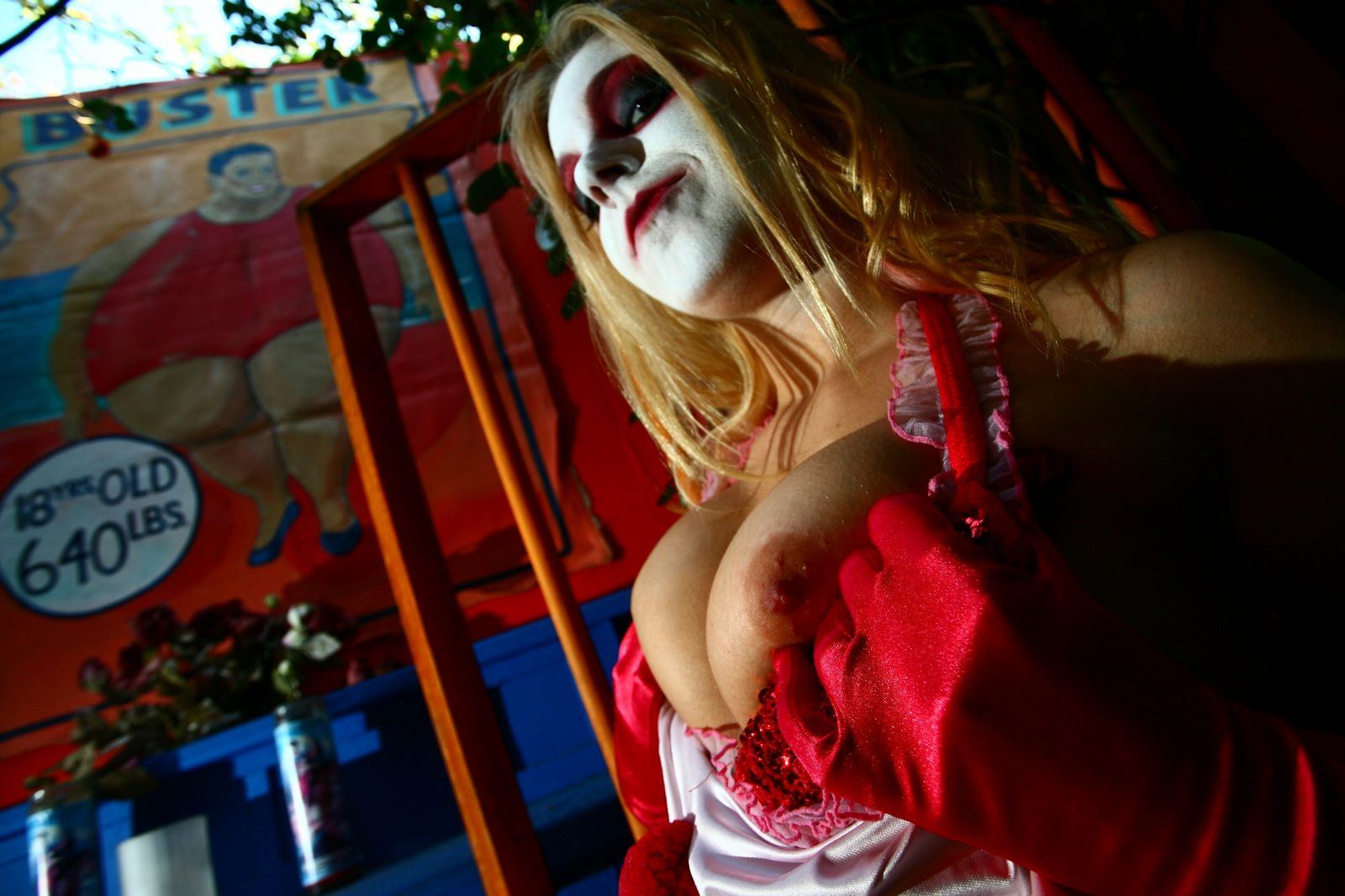 Hollie Stevens 08