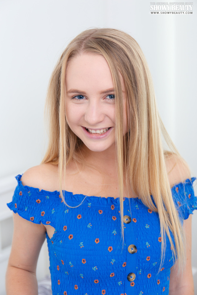 Perfect model stripping 01