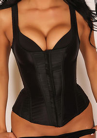 Anne In Sexy Black Corset
