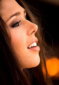 Anna Morna Hot Brunette Babe In Blue Lingerie