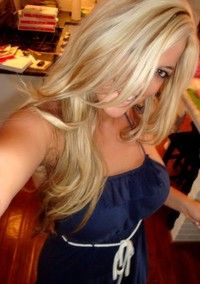 Gisele - Self Portrait